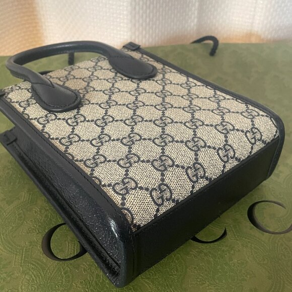 NWT GUCCI MEN'S MINI TOTE BAG WITH INTERLOCKING G 671623 - Picture 3 of 9